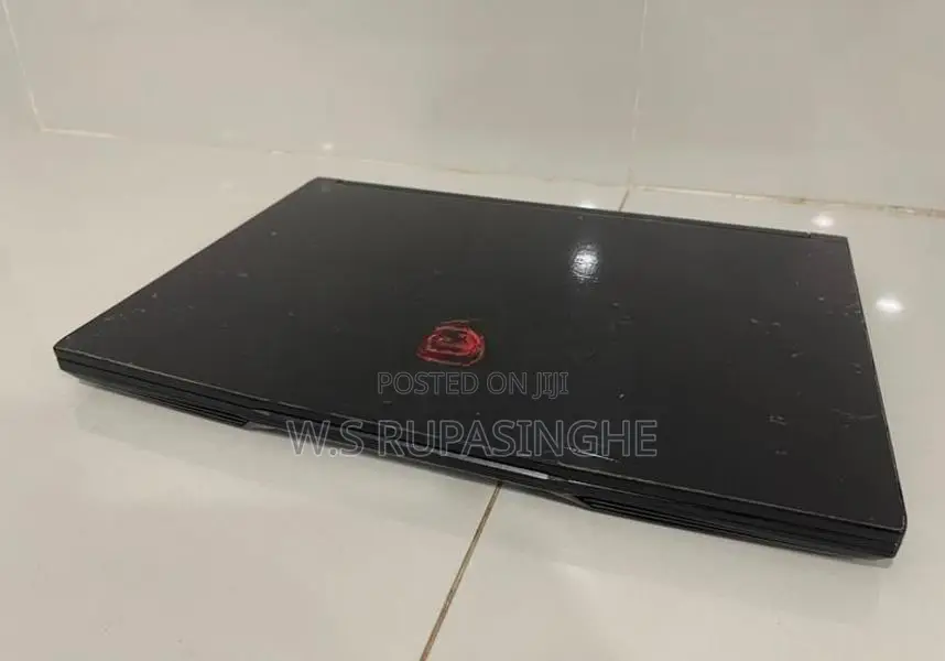 MSI GF63 Thin 10SCSR Laptop