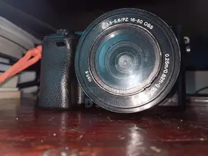 Sony A6000 Camara