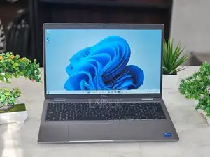 Dell Latitude 5520 – Core i5 11th Gen | 8GB RAM 256GB SSD