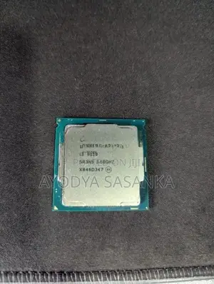Intel i3 8 Gen Processor