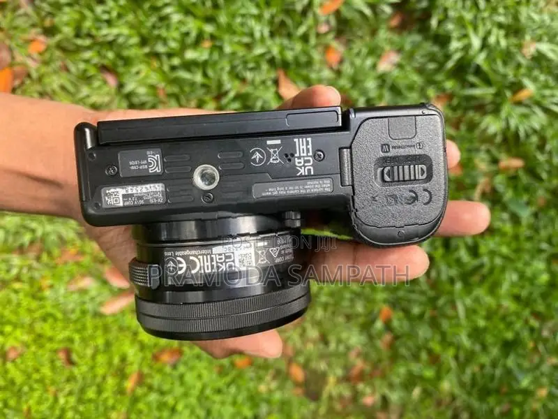Sony ZV-E10