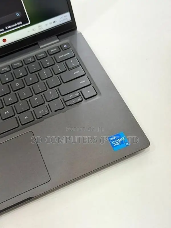 Dell Latitude 7420 i5 11 Gen 8GB Ram 256GB NVMe SSD