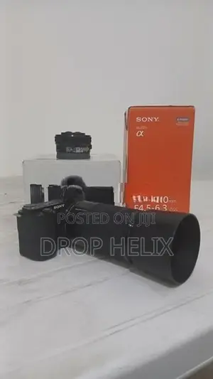 Sony ZV-E10 + 16-55mm 55-210mm Shutter