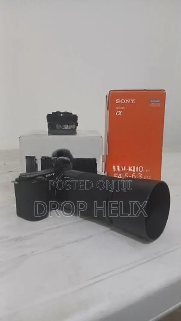 Sony ZV-E10 + 16-55mm 55-210mm Shutter