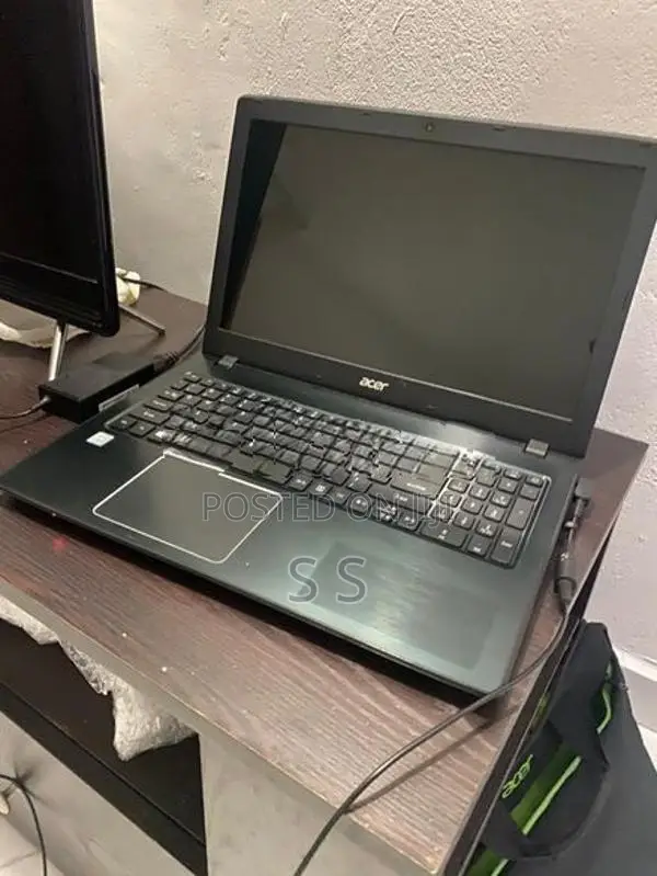 Acer Aspire E5-576 Series Laptop