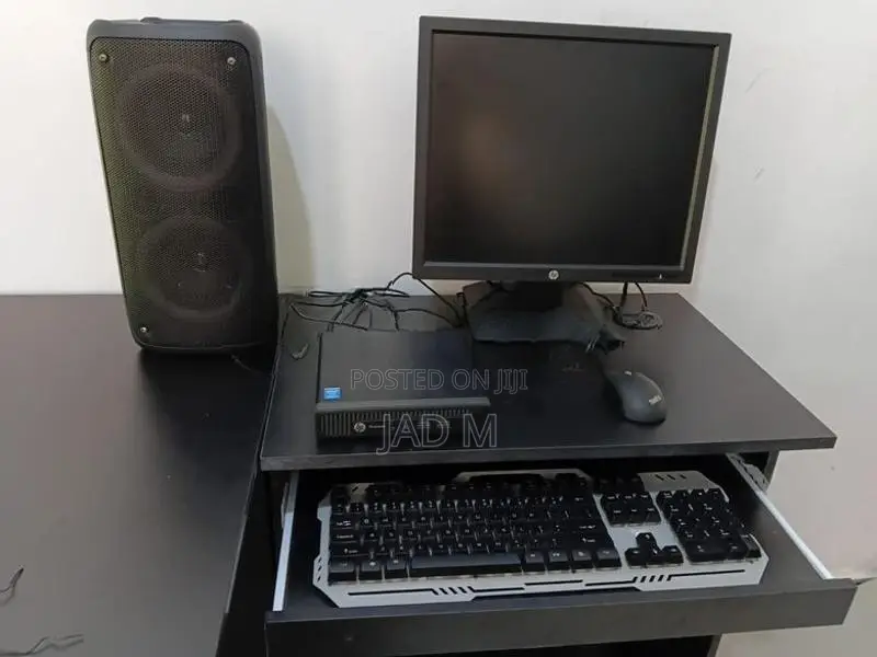HP Pro Desk Computer