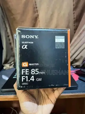 Sony G Master 85 1.4 Lens