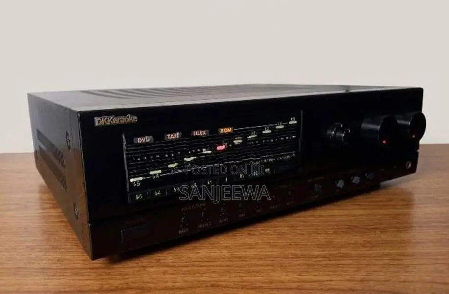 DKKaraoke Amplifier 4500W Pmpo 5 Mic Inputs Super Bass Japan