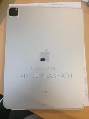 Apple iPad 12.9 M1 Chip 5th Generation