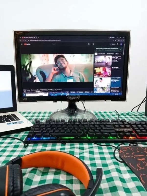 Samsung i5 4th Gen Desktop PC Setup