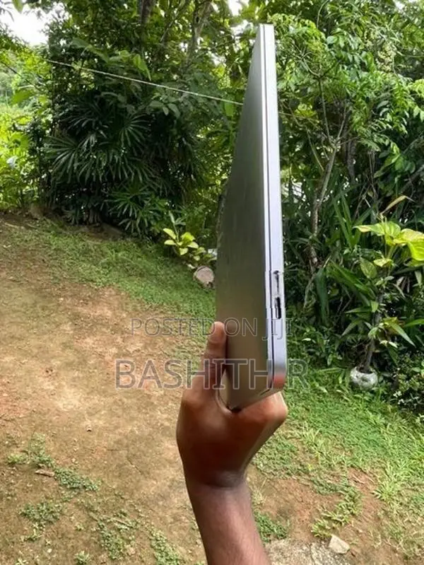 MacBook Pro 13 i7 16gb 512Gb 2019