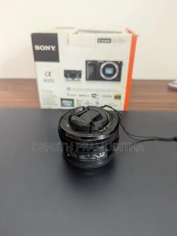 Sony a6000 With Lens