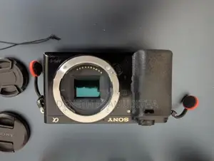 Sony a6000 With Lens