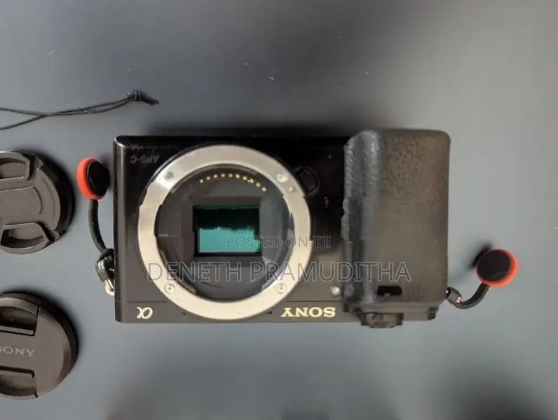 Sony a6000 With Lens
