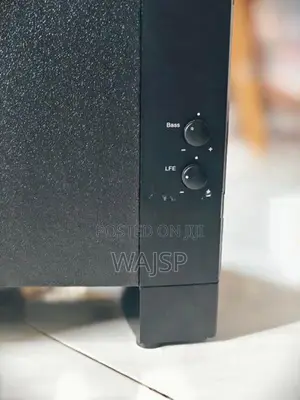 Bose Acoustimass 10 Series V + Pioneer VSX-D712 AV Receiver (5.1 Setup