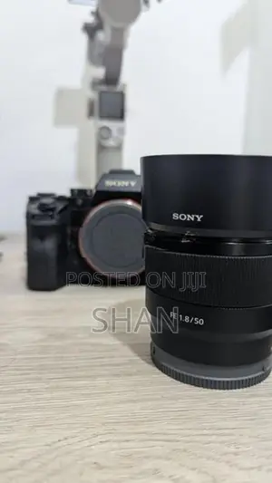 Sony A7ii With 50mm 1.8 Lens Sigma 105mm Dg Dn Macro