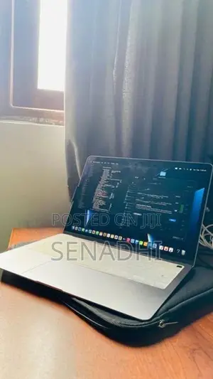 Apple MacBook Air M1