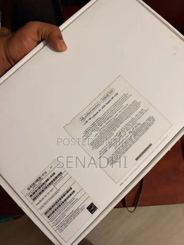 Apple MacBook Air M1