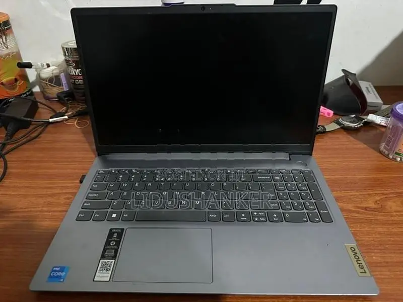 Lenovo IdeaPad Slim 3