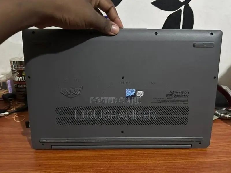 Lenovo IdeaPad Slim 3