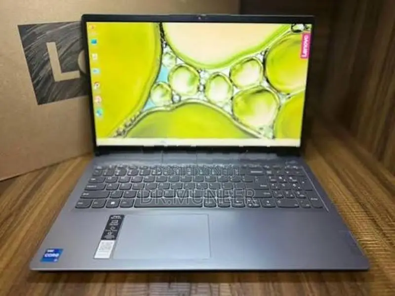 Lenovo IdeaPad Slim 3 – 13th Gen Core i7 H-Series / 16GB 512GB NVMe