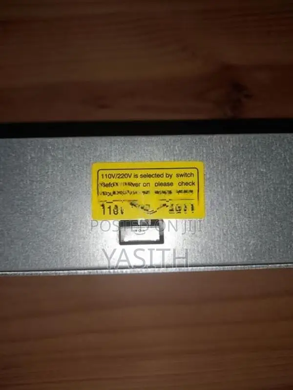 12V 20Amp Power Supply With Fan