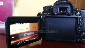 Canon 70D DSLR with Equipment Set