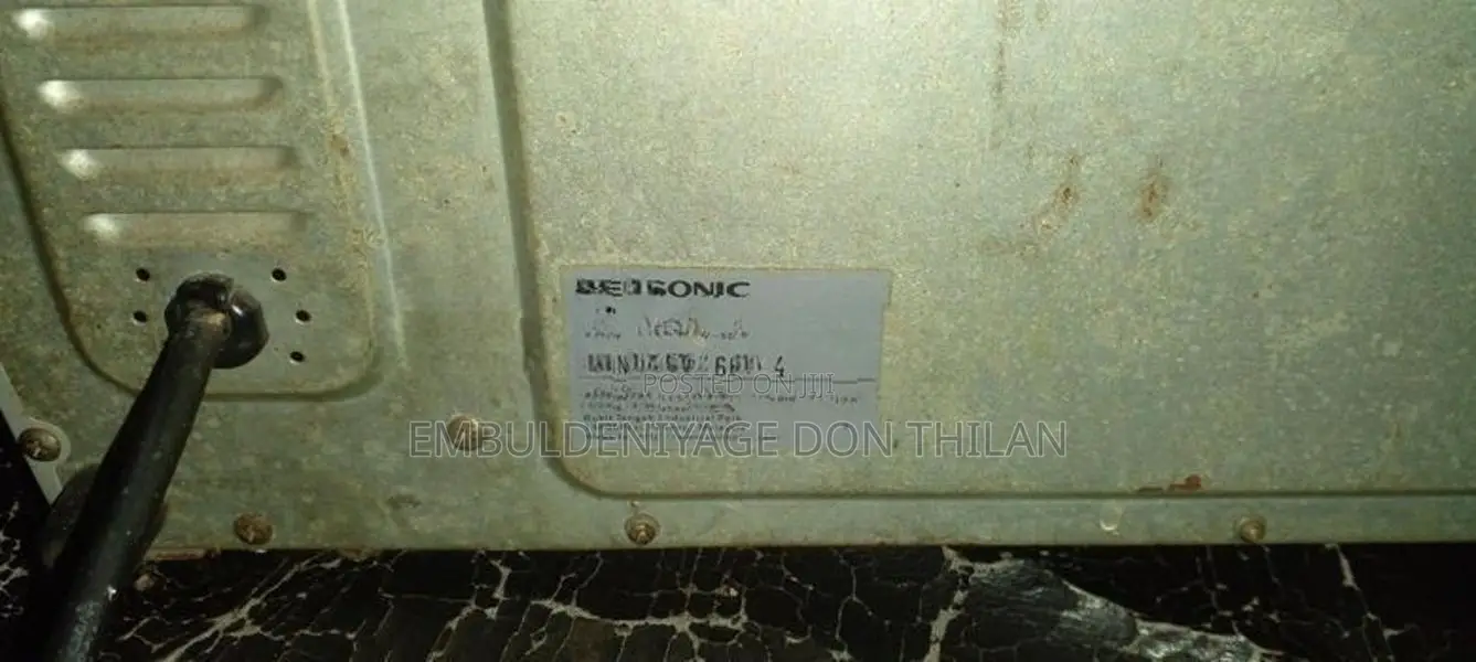 Microwave Oven