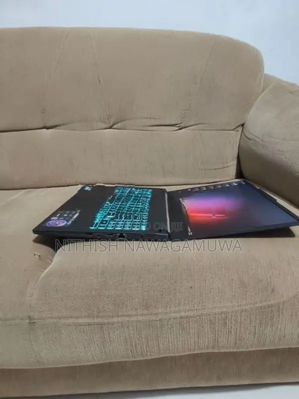 I5 Msi Cyborg 15 13GEN Rtx4050