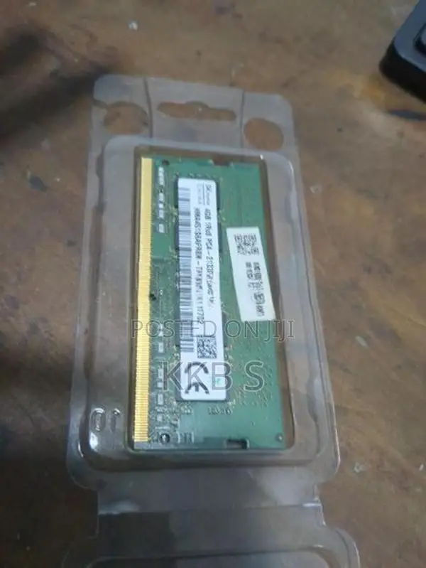 RAM 4 GB DDR4