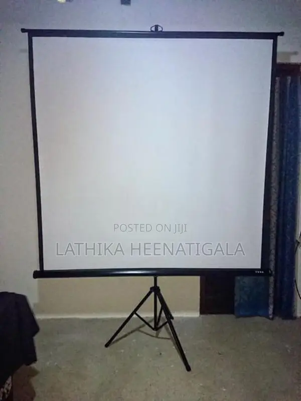 Projector Screen VEGA 4.3 and 16.9 hd formet