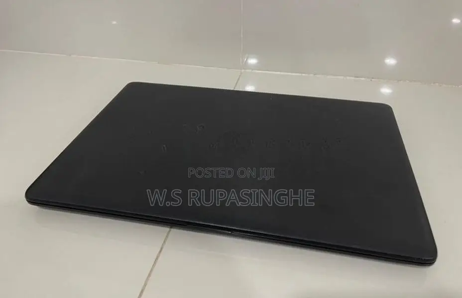 Hp AMD Ryzen 3 Laptop