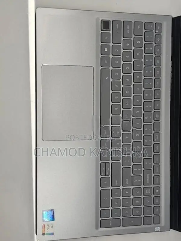 Dell Inspiron 15 5510| i7 11Gen 16GB 512GB NVMe