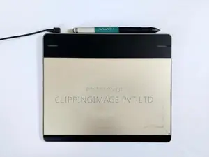 Wacom Intuos Pen Tablet
