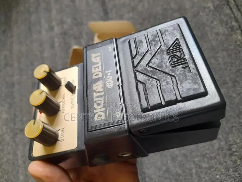 Aria ADD1 Digital Delay Echo Rare Vintage Guitar Effect Pedal