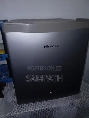Hiense Mini Fridge