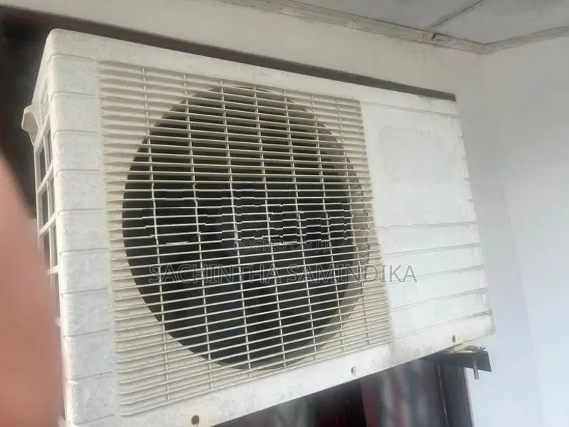 Used SINGER 12,000 BTU Split Air Conditioner