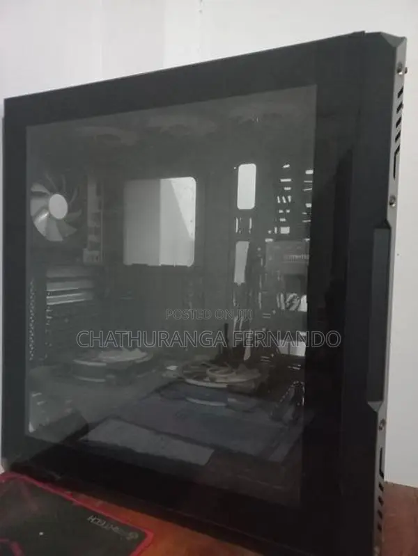 Golden Field Z2 Gaming Casing