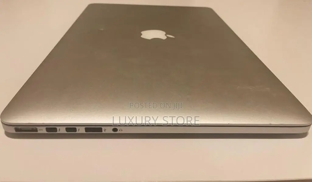 Apple MacBook Air 2015 Silver
