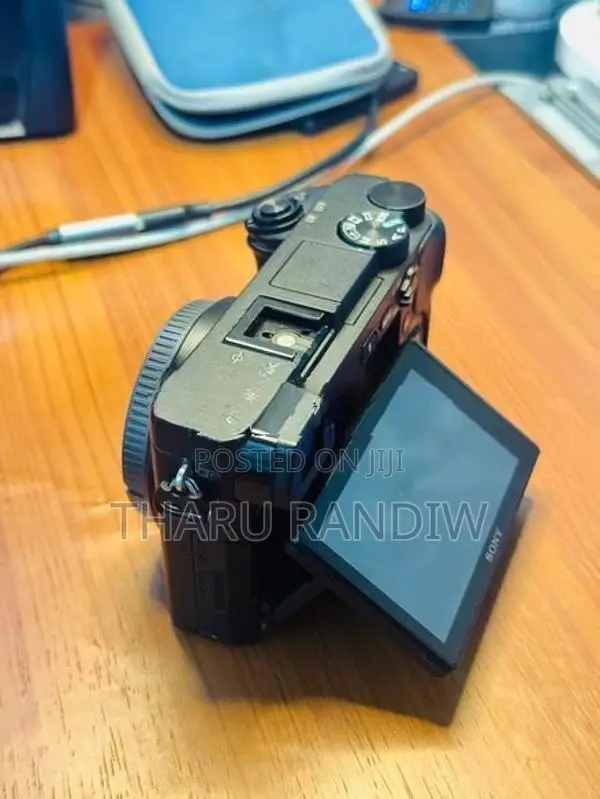 SONY α6300 Mirrorless Camera