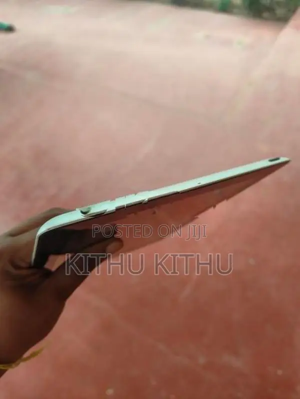 Apple iPad Air