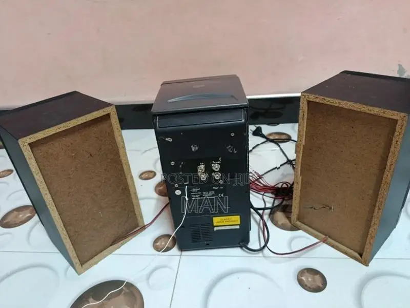 Radio Room Use