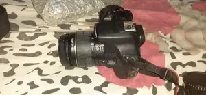 CANON 1200D