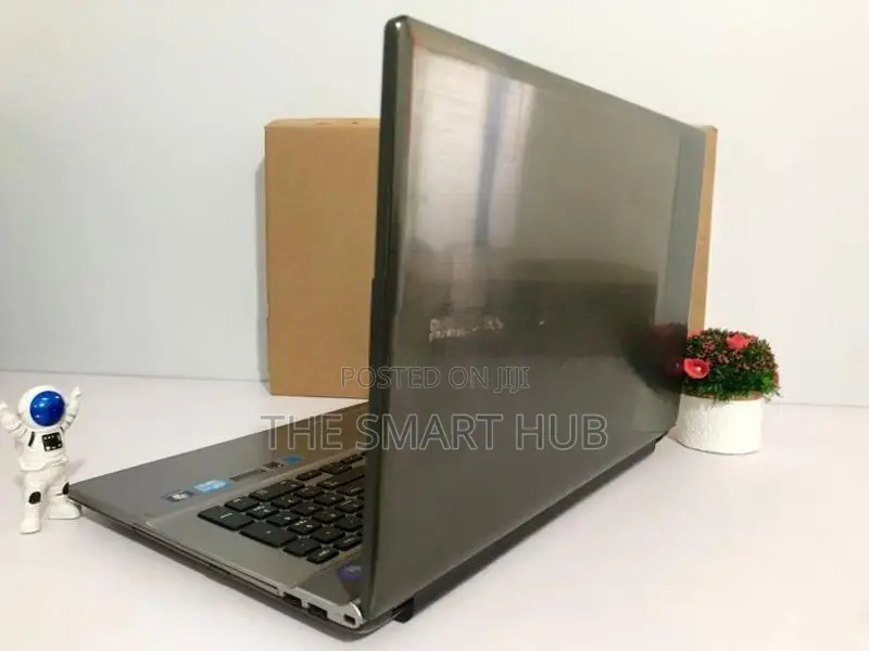 Samsung Core I5 3th Gen 8GB RAM 256GB SSD Professional Laptops