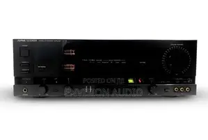 Luxman LV-105 Hybrid Pre-Main Amplifier