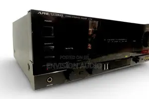 Luxman LV-105 Hybrid Pre-Main Amplifier