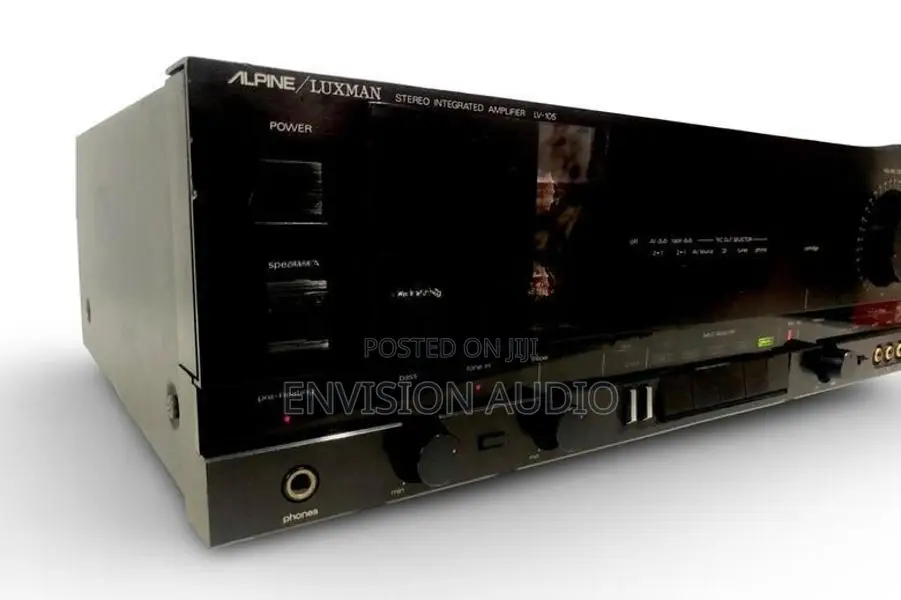 Luxman LV-105 Hybrid Pre-Main Amplifier