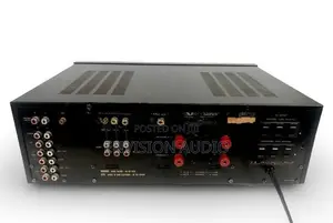 Luxman LV-105 Hybrid Pre-Main Amplifier