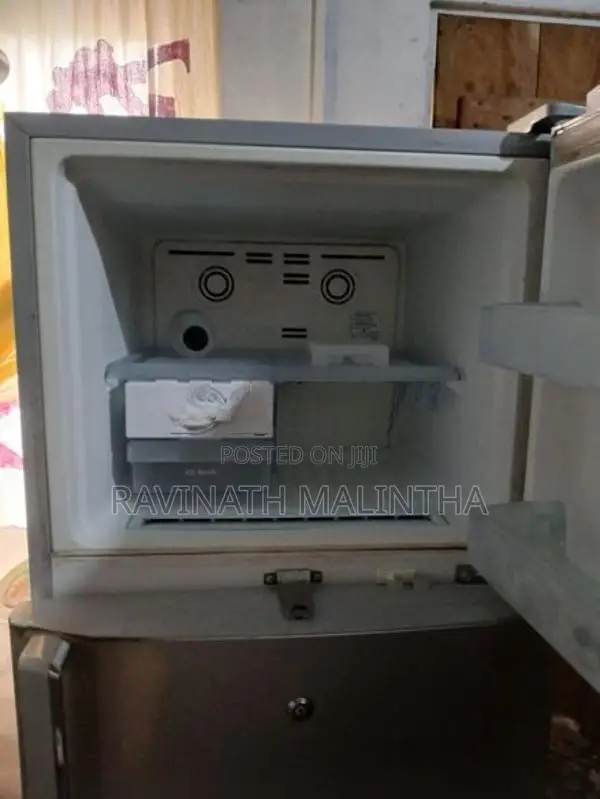 LG Double-Door Refrigerator (GL-M282VM) 280L