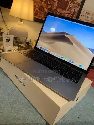 Apple MacBook Air 13